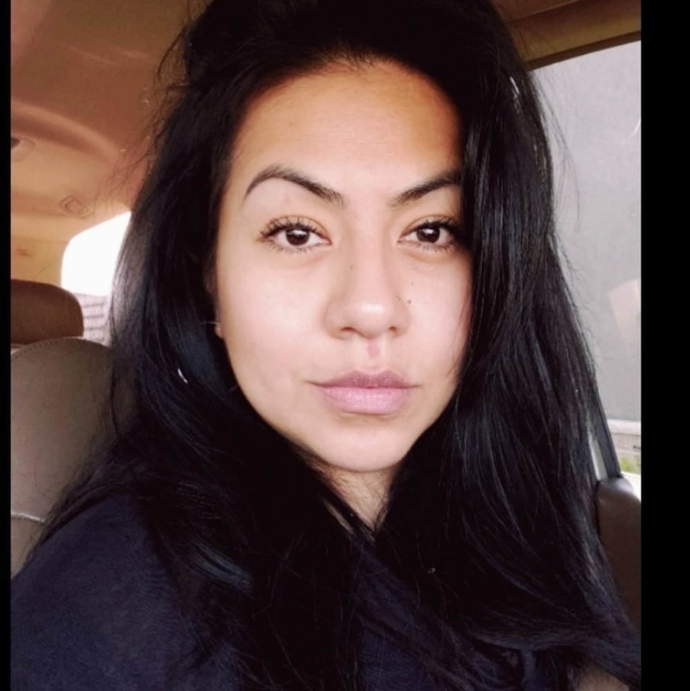 Meet your Posher, Adriana
